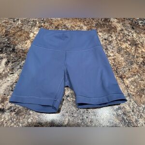 Women's lululemon Oasis Blue Wunder Under High Rise Shorts